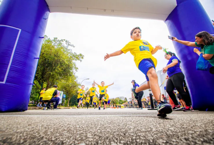 Com o objetivo de incentivar o esporte às crianças, Alto da XV Mall promove Corrida Kids
