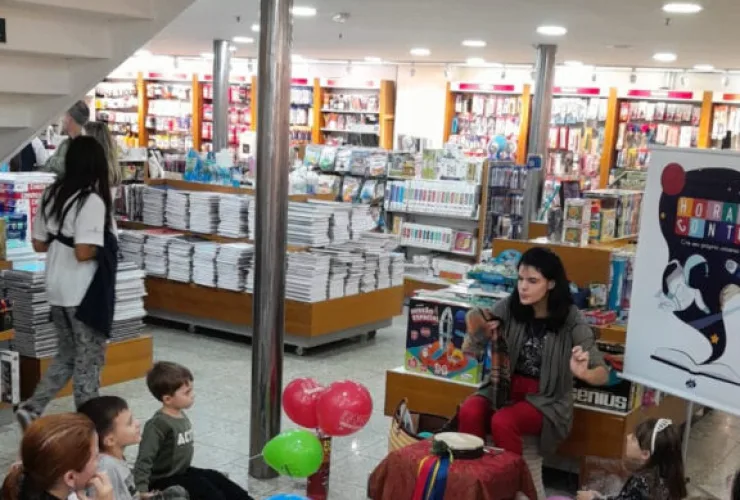 Todos os sábados têm contação de histórias gratuita em Curitiba