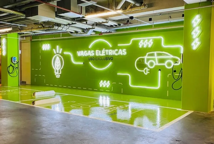 Shopping São José lança ponto de recarga para carros elétricos