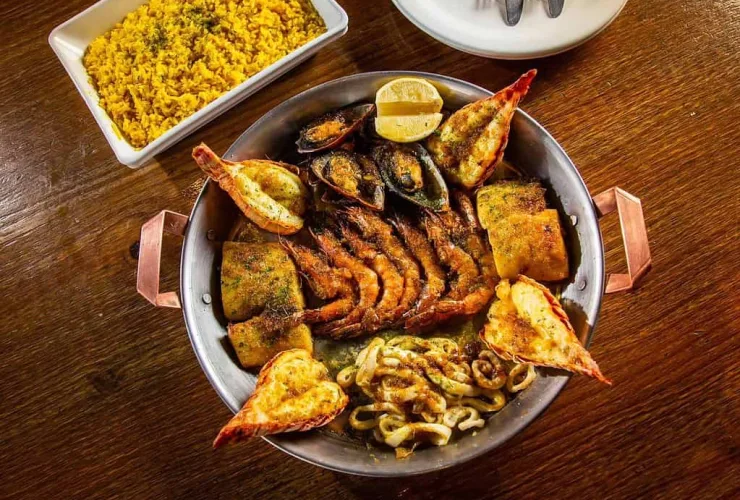 Restaurantes preparam ações especiais para o Dia dos Namorados