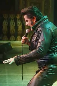 “Elvis – In Concert” chega a Curitiba no Teatro Fernanda Montenegro
