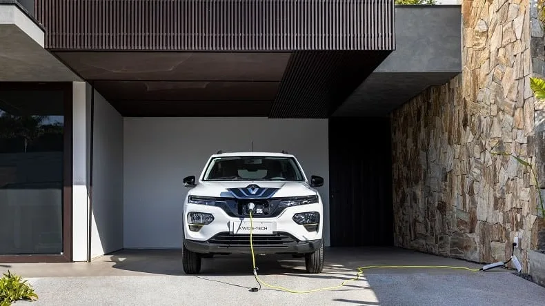 
KWID E-TECH 100% ELÉTRICO GANHA O PRÊMIO DE MOBILIDADE LIMPA 2023