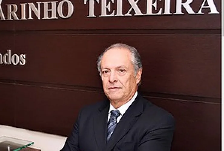 -Opinião-   “Que deus abençoe o Brasil”