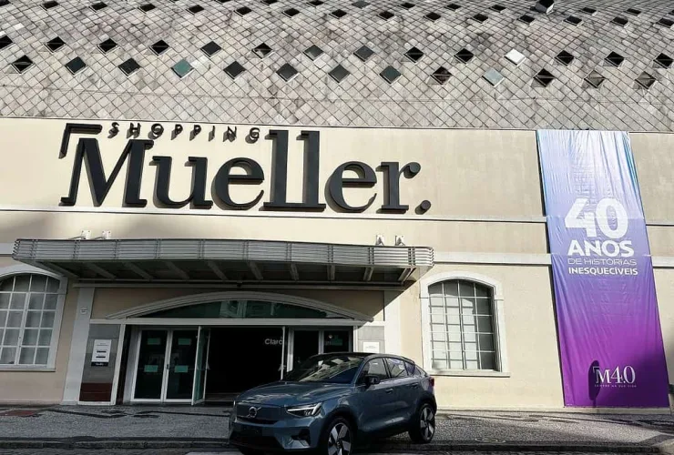 Cultura, arte e prêmio especial marcam o mês de aniversário de 40 anos  do Shopping Mueller