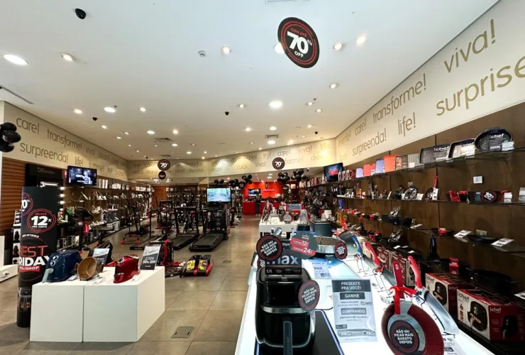 Lojas âncoras do Shopping Palladium irão atender em horário estendido na Black Friday