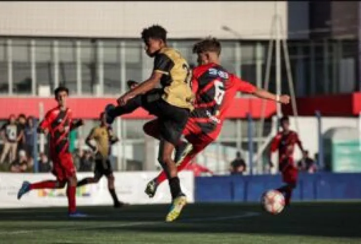 Sociedade Educativa Tanguá vence final da Taça das Favelas