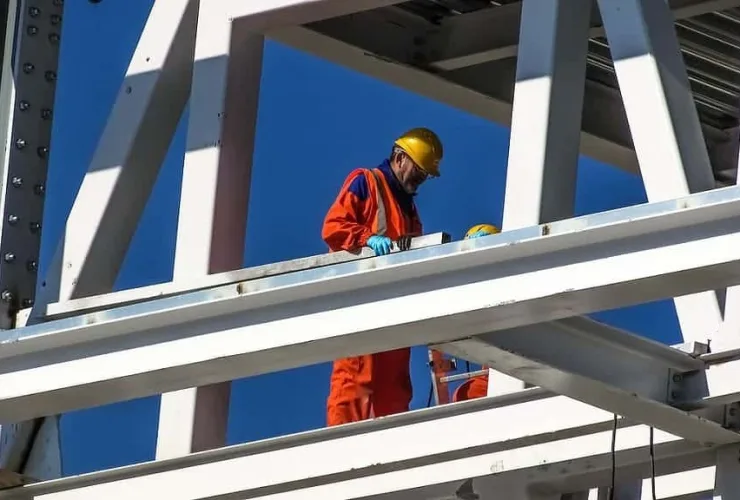 Com 336 mil vagas de emprego abertas recentemente nos EUA, engenharia está entre as profissões mais requisitadas no país