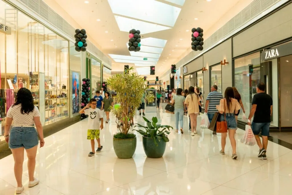 Black Friday: shopping oferece descontos de até 70% e sorteia 30 airfryers