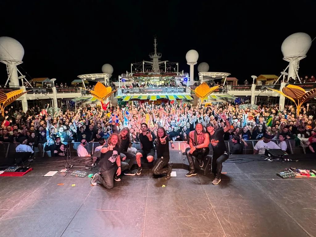 Angra grava apresentação histórica no cruzeiro 70000 Tons of Metal para DVD