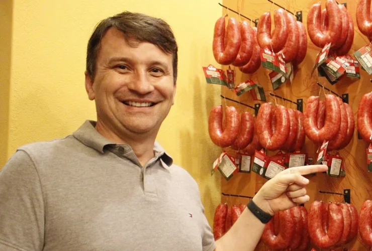 Linguiça Blumenau só poderá ser produzida em 16 municípios de SC
