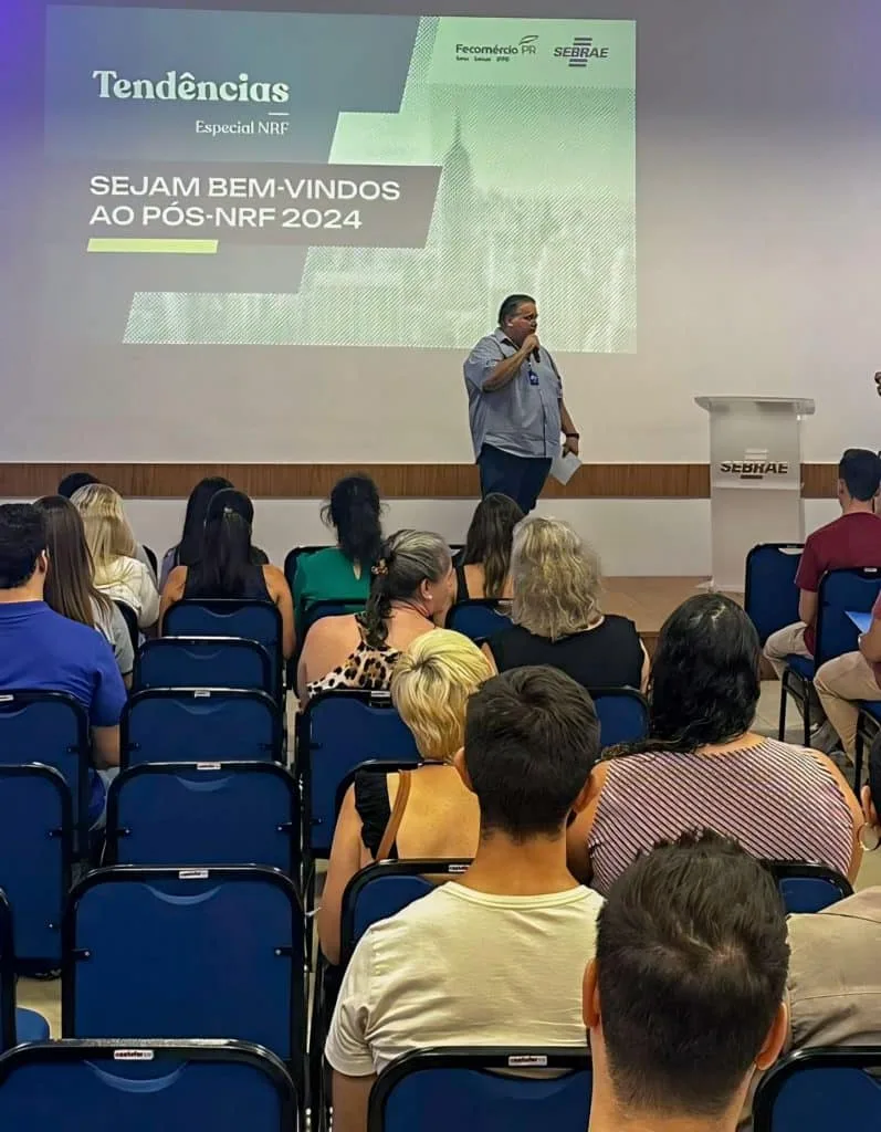 Presidente do Sindilojas PG recebe empreendedores no evento de pós-NRF