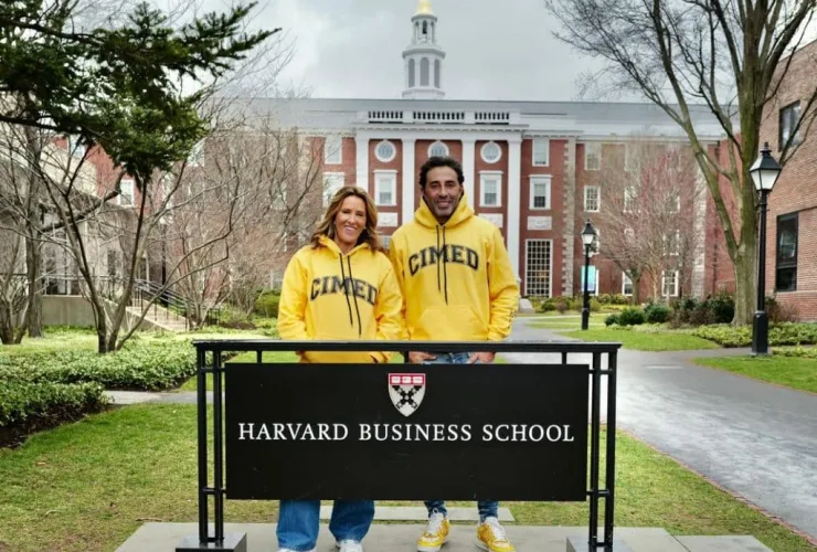 João Adibe Marques e Karla Felmanas, CEO e VP da Cimed, discutem estratégias para o mercado brasileiro na Brazil Conference, em Harvard