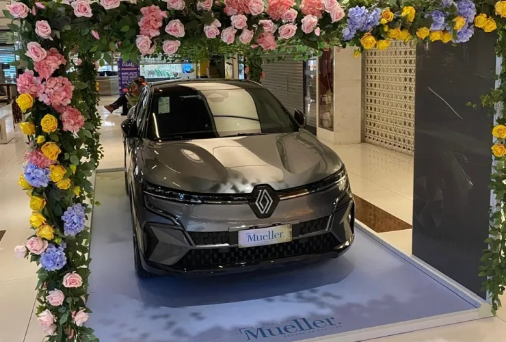 Dia das Mães do Shopping Mueller tem joia exclusiva assinada por Maria Dolores e sorteio de carro elétrico
