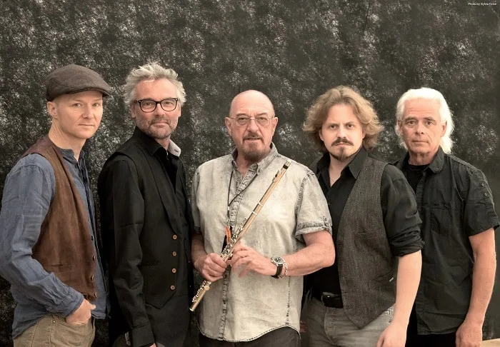 Ian Anderson e o Jethro Tull chegam a Curitiba com show inédito