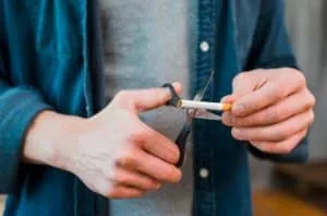 Tabagismo está relacionado ao desenvolvimento do câncer bucal