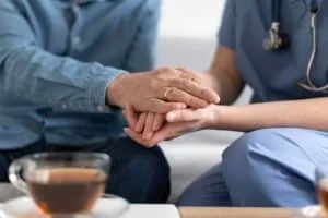 Cuidados paliativos promovem bem-estar para os pacientes oncológicos