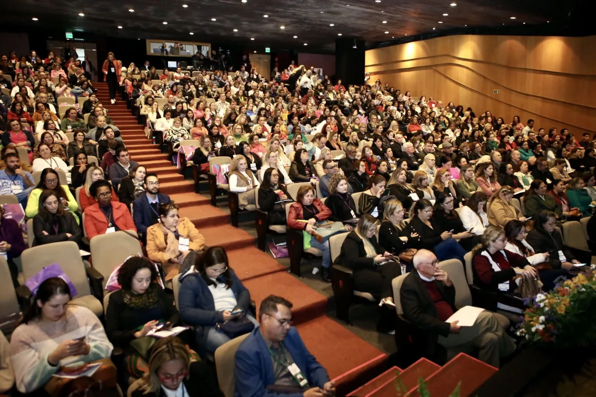 Curitiba recebe Congresso Internacional de educação