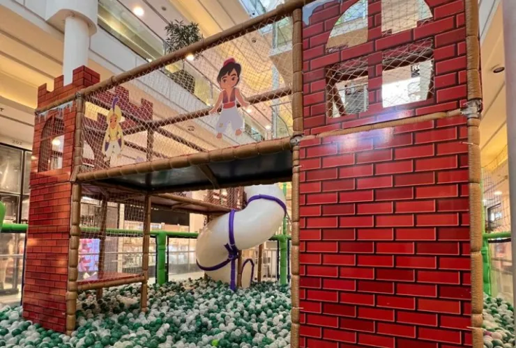 Shopping Curitiba recebe nova atração infantil, inspirada no mundo das arábias