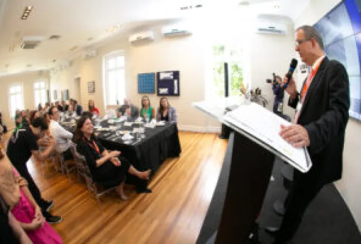 Líderes em educação e tecnologia debatem o futuro do aprendizado