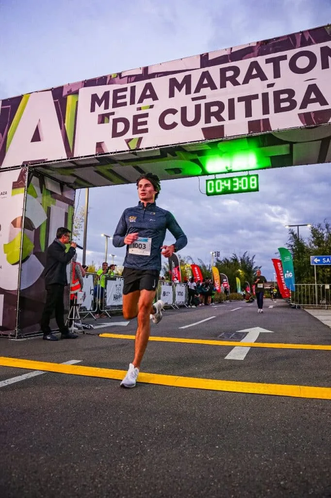 Jockey Plaza Shopping recebe a meia maratona de Curitiba