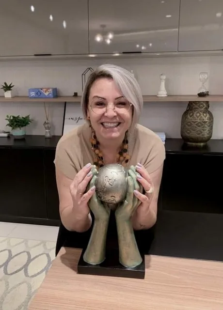 Cristine Fabbris assume gerência de Captação de Eventos do Curitiba Convention & Visitors Bureau