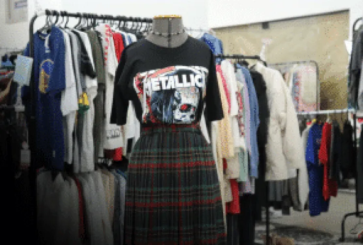 Do Vinil ao Vintage: Encontro de Brechós Saí do Armário Celebra o Rock'n' Roll