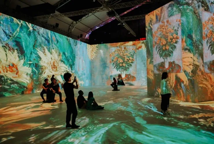 Visitantes de Foz do Iguaçu terão a oportunidade de conhecer a exposição imersiva Van Gogh &amp; Impressionistas