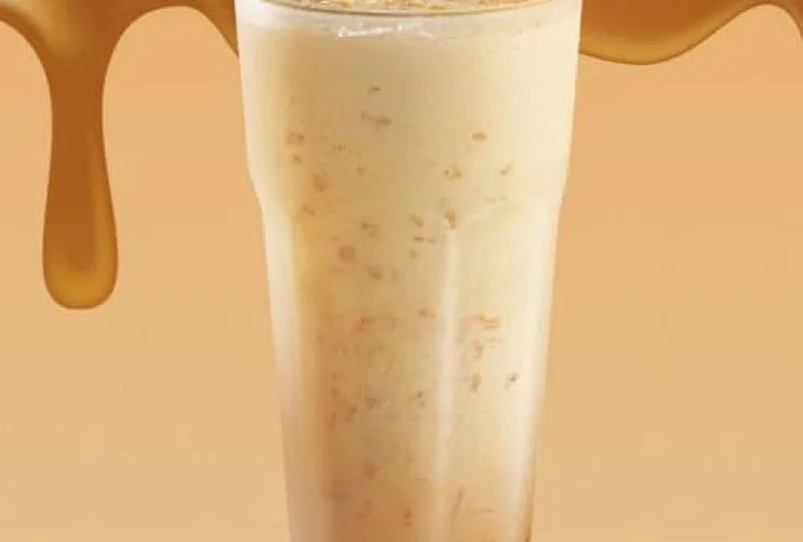 "McDonald's Lança McShake Caramelo com Paçoca e Calda de Caramelo"