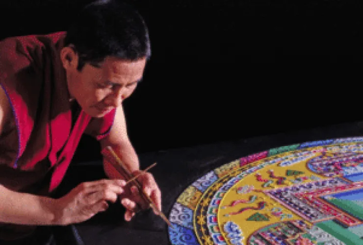 Monges Trazem Artes Místicas do Tibet a Curitiba