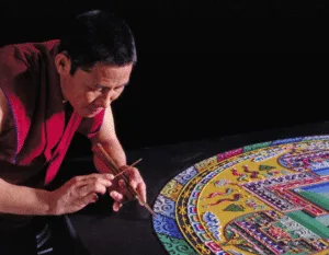 Monges Trazem Artes Místicas do Tibet a Curitiba