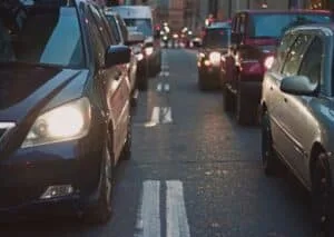 Roubo e furto de automóveis e pick-ups têm escalada no Brasil