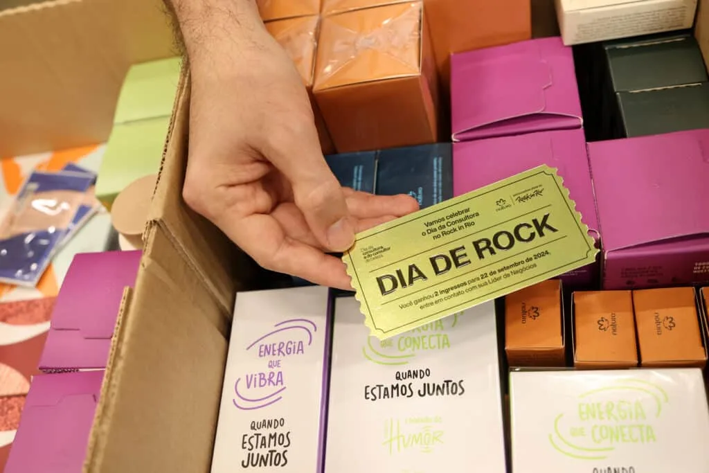 Natura vai surpreender 5 Consultoras de Beleza com ingressos para o Rock in Rio Brasil 2024 em dia esgotado