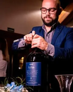 Dos Campos de Cima da Serra para Curitiba: degustação de vinhos no Vino! Cabral