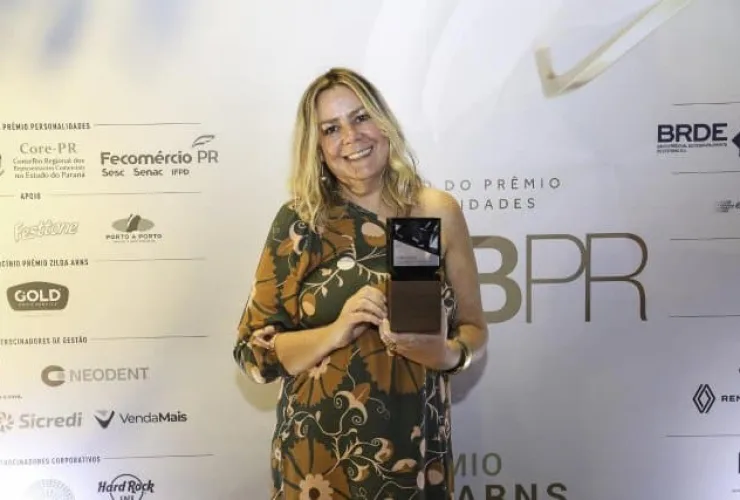 Executiva da Unimed Curitiba é eleita Personalidade de Marketing do Ano pela ADVB/PR