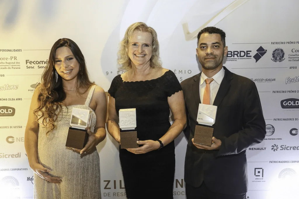 Instituto Incanto recebe o Prêmio Zilda Arns de Responsabilidade Social da ADVB-PR