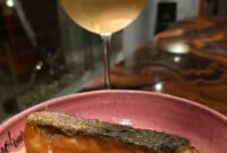 Gastronomia e vinhos para celebrar a primavera no Vino! Batel