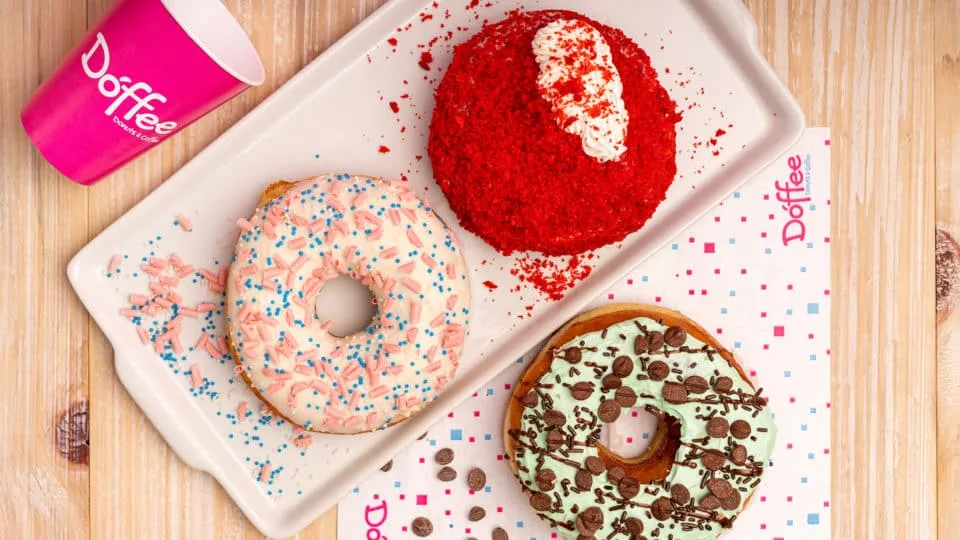 Dóffee Donuts inaugura loja no Catuaí Maringá