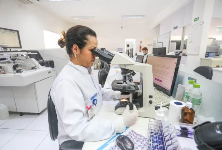 A importância de exames seguros para doenças infecciosas