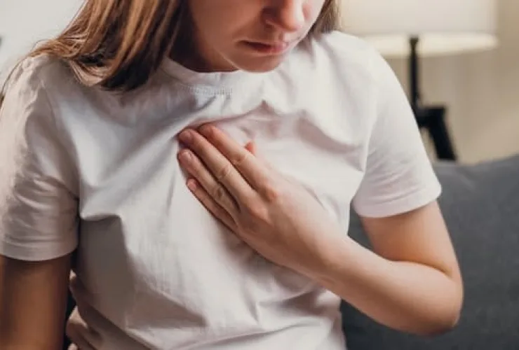 Mulheres e pessoas abaixo de 60 anos vivem menos  após infarto, mostra estudo