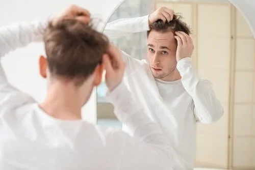 Uso de minoxidil e hipertricose em bebês: 
o que se sabe sobre essa relação