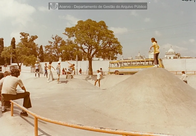 Arquivo Público revela pista de skate do Gaúcho em imagens antigas de Curitiba