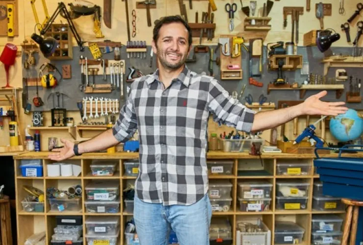 Iberê Thenório, do canal Manual do Mundo, estará em Londrina para lançamento de seus livros