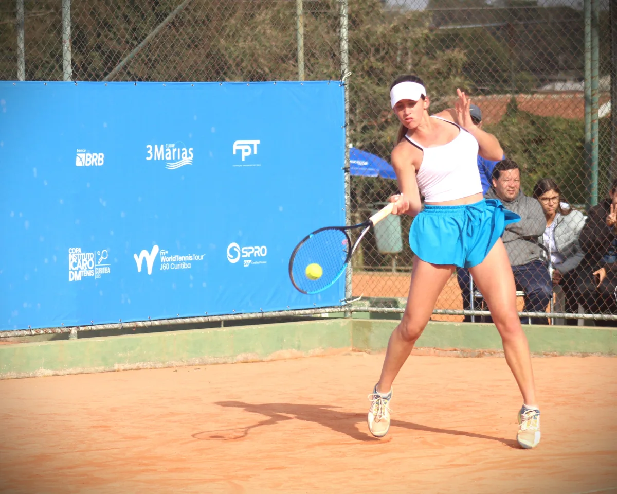 Favoritos jogam a semifinal na 5ª Copa Instituto Icaro em Curitiba (PR)
