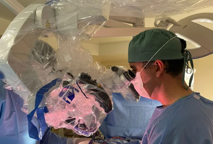 Mentes e máquinas: como a Neurocirurgia está sendo transformada pela Inteligência Artificial
