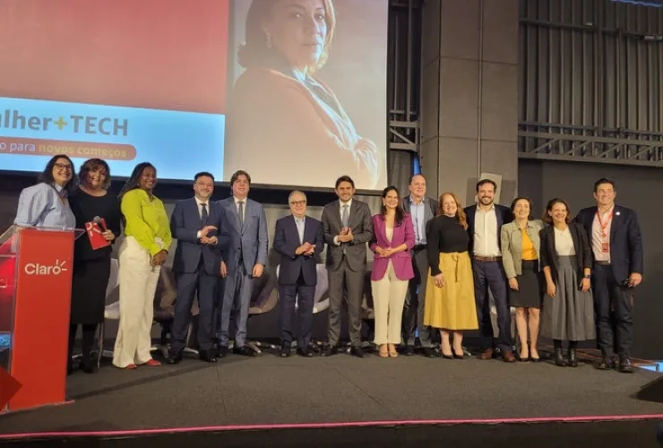 ONU Mulheres e Claro assinam acordo para projeto com foco em mulheres em situação de violência doméstica e refugiadas, inclusive no Paraná