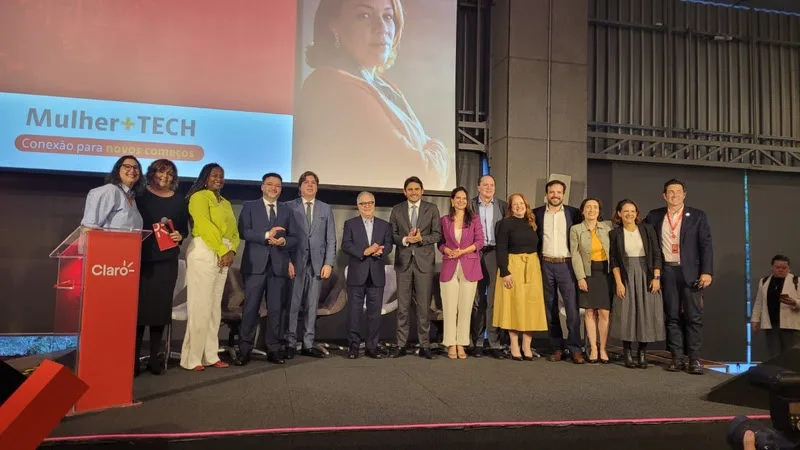 ONU Mulheres e Claro assinam acordo para projeto com foco em mulheres em situação de violência doméstica e refugiadas, inclusive no Paraná