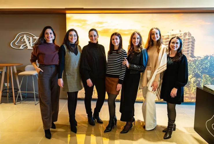Equipe de arquitetura e incorporação da Construtora Equilíbrio