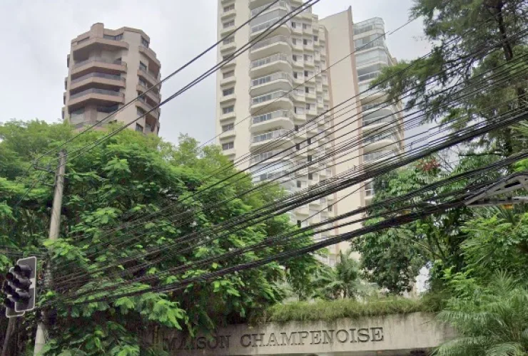 Leilão online de imóveis do Santander com lance inicial de R$ 35 mil.