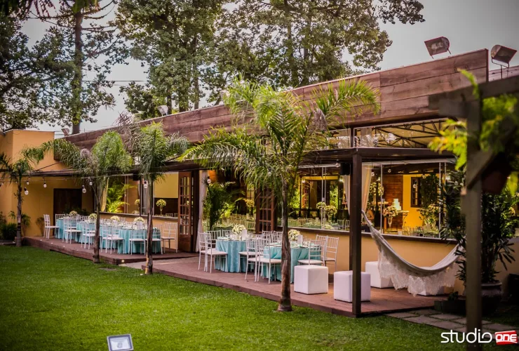 Restaurante Paineiras une gastronomia, natureza e tradição em espaço para eventos em Curitiba
