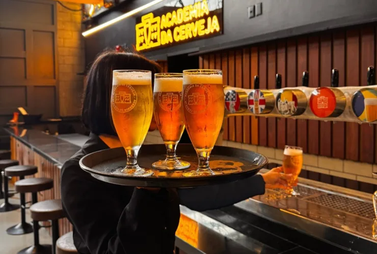 vagas para que garçons, garçonetes e atendentes na ambev